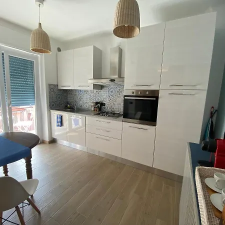 Appartement A Due Passi Dal Mare à Vintimille Extérieur photo